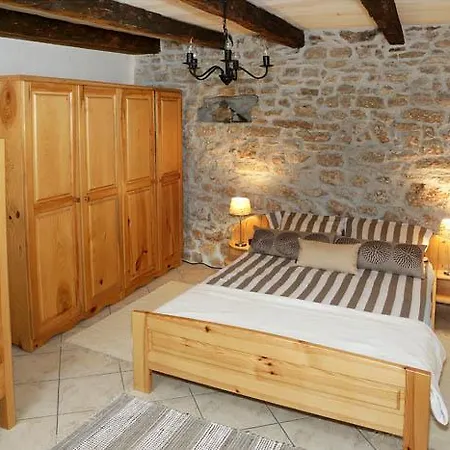 Holiday home Lovely Stone *
