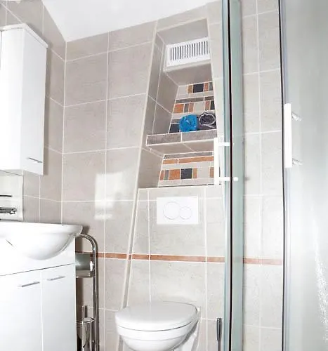 Lovely Stone Semesterbostad